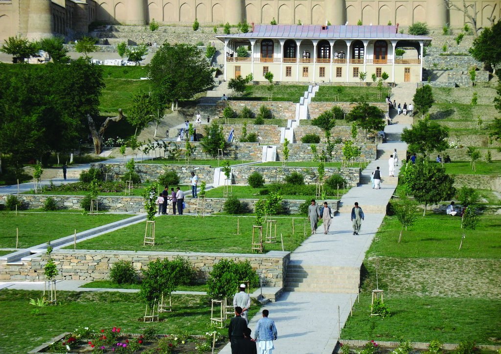 You are currently viewing Gardens Of Babur